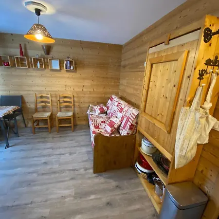 Cosy Renove Au Centre De La Clusaz, Balcon, Parking Prive, Proche Commerces Et Pistes - Fr-1-459-84 Apartment *